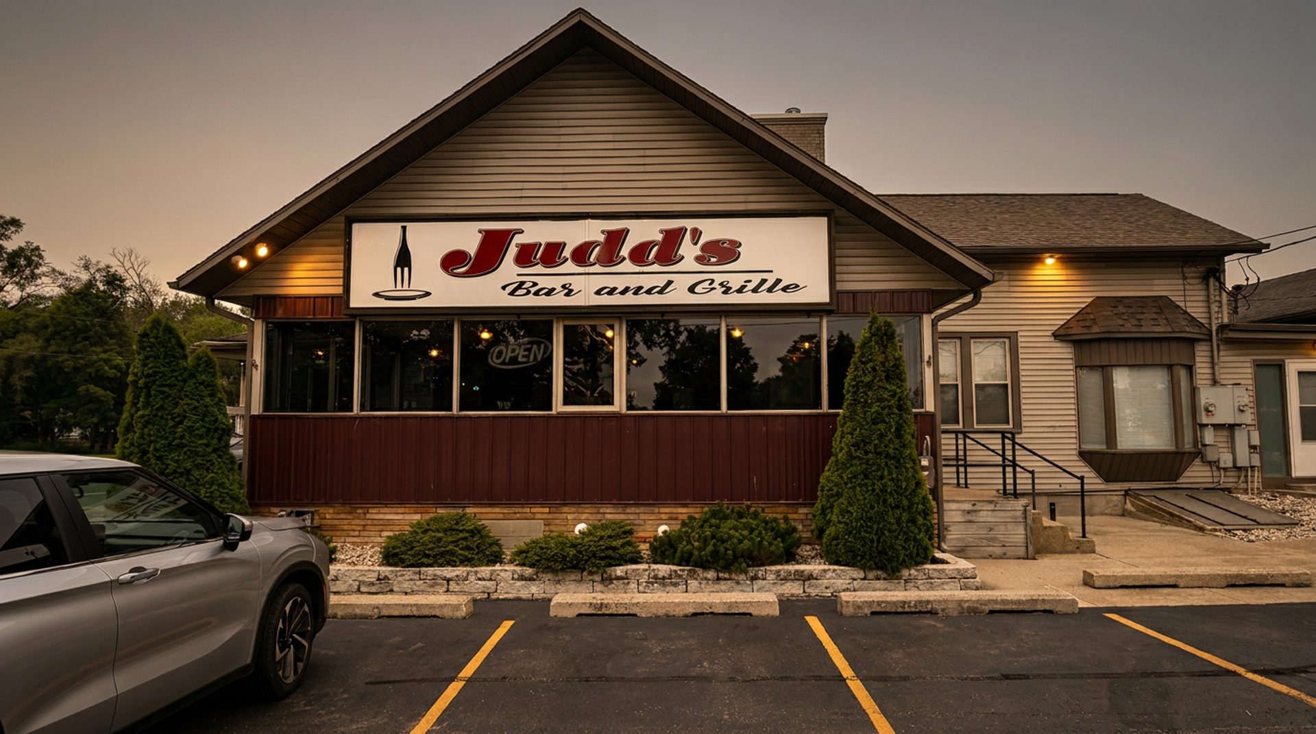 Judd's Bar & Grille — Wayland